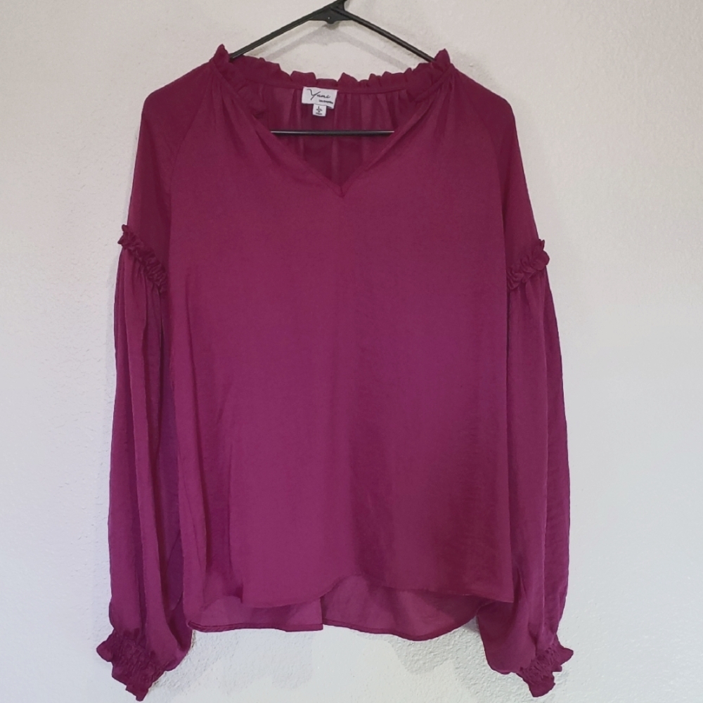 Yuni Los Angeles Elegant Magenta Women's Top